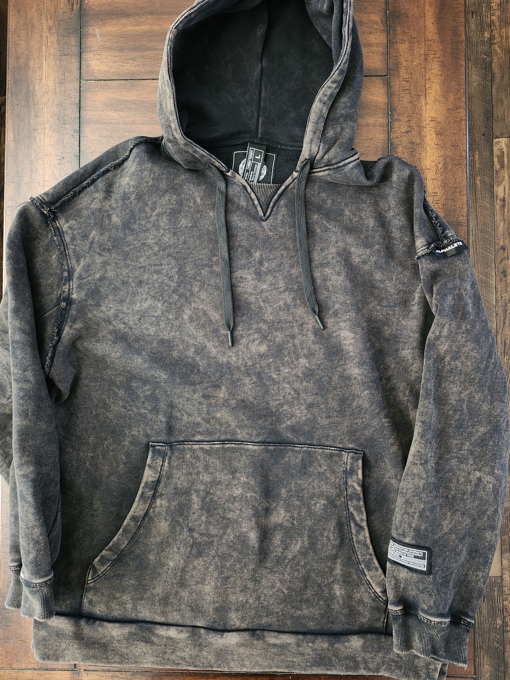 Alphalete Washed Black/Brown Vintage-Style Hoodie Men's Large